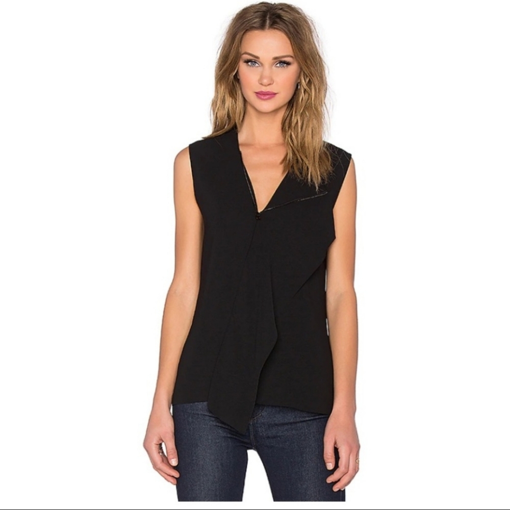Vince Zip Neck Draped Shell in Black Size Medium
